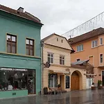 Apartman Casa - Homes