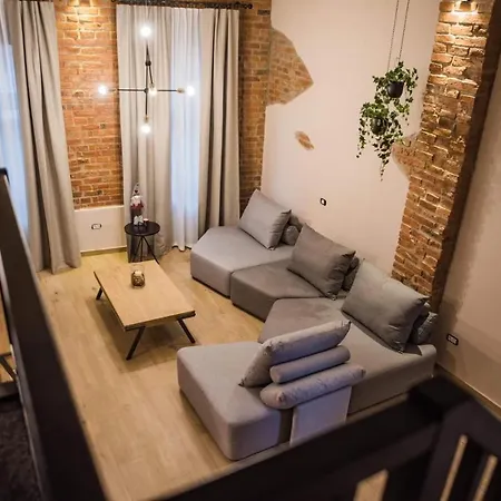 Casa - Homes 公寓 *