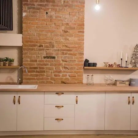 Casa - Homes 公寓 *