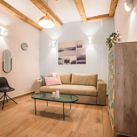 Casa - Homes 公寓 *